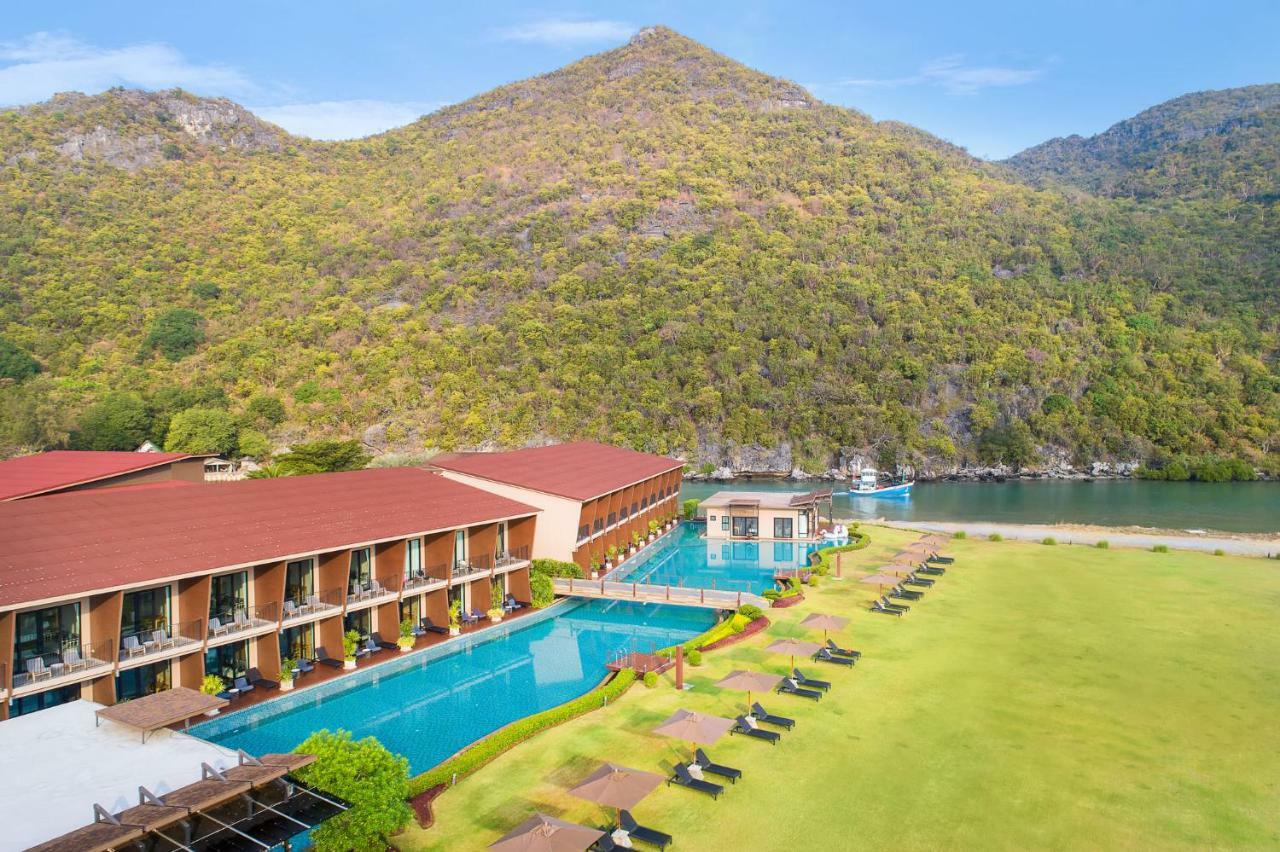 La Isla Pranburi Beach Resort Sam Roi Yot Exterior photo